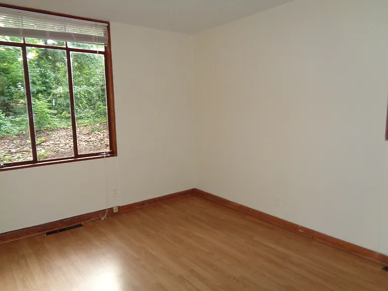 3211 Churchill Rd — Photo 18