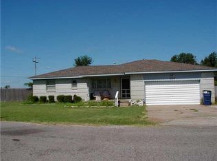 839 Harrison Ave, Harrah, OK 73045
