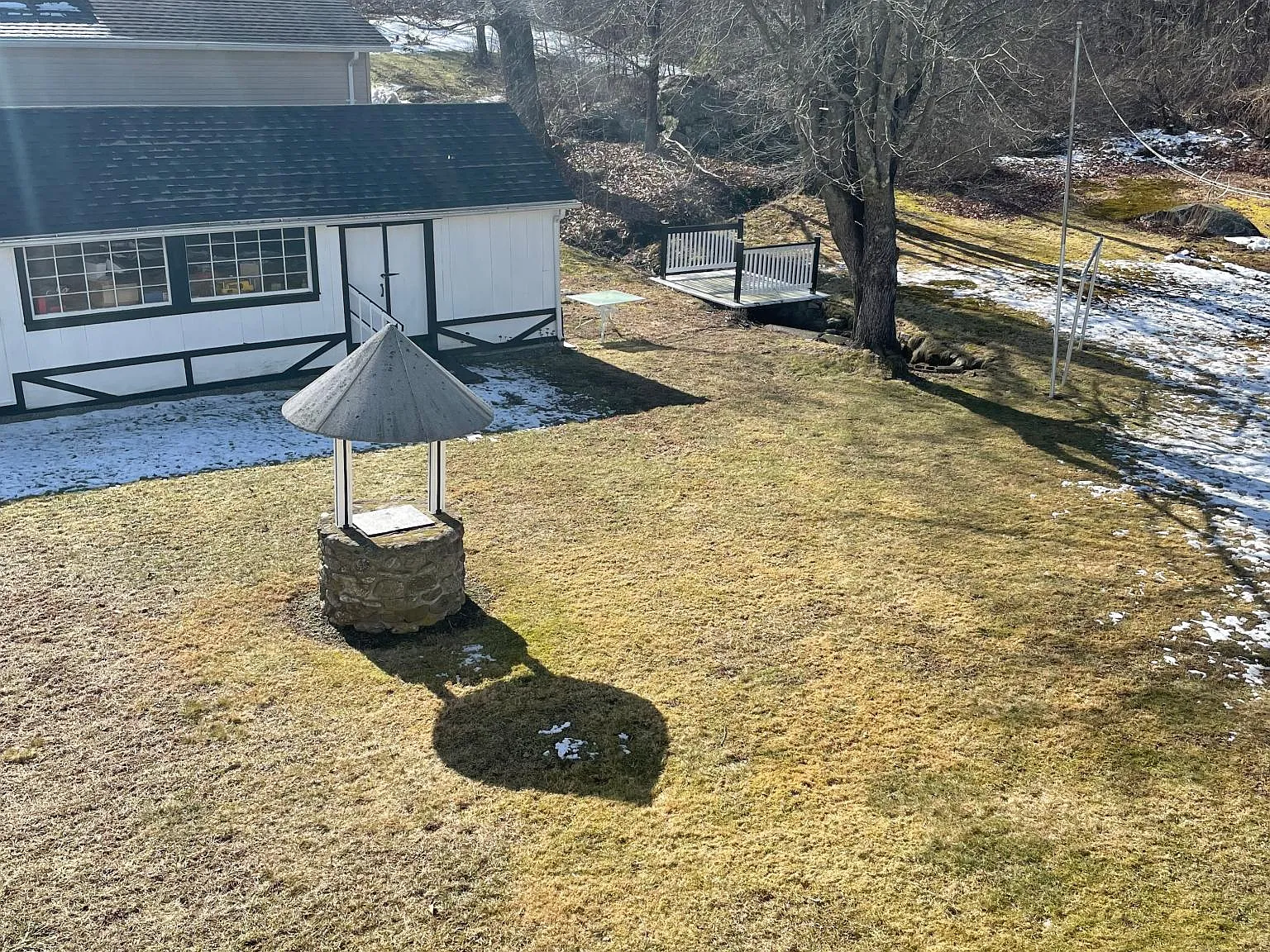 17 Canada Ln — Photo 2