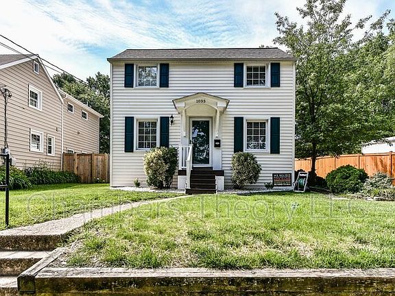 2nd image of 1033 S Edison St