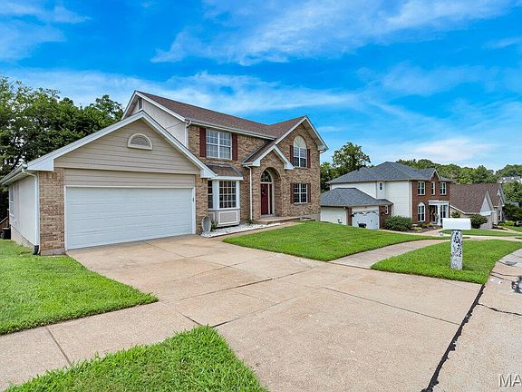 4th image of 2910 Championship Blvd