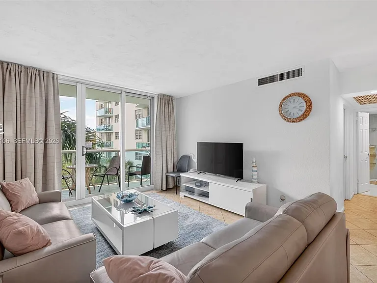 3801 S Ocean Dr #4R — Photo 7