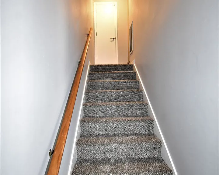 Robb Avenue-765 (x14) — Photo 11