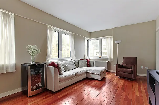 Rented by Corcoran | media 4