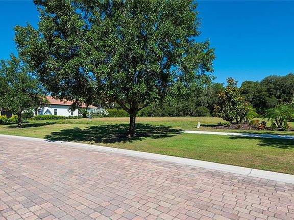 3rd image of 19419 Beacon Park Pl