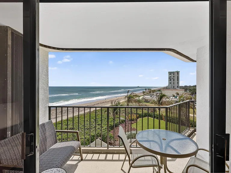 9650 S Ocean Dr #507 — Photo 32