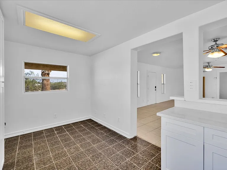 4611 Oasis Ave — Photo 21