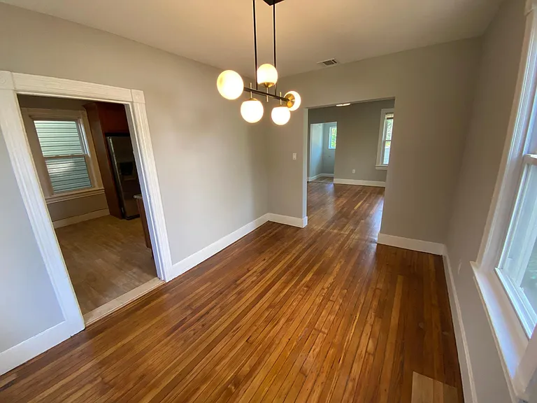 42 Madison St — Photo 4