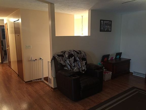 5th image of 1036 Mango Ct