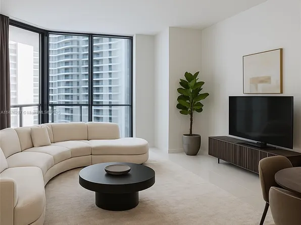 851 NE 1st Ave #3105, Miami, FL 33132