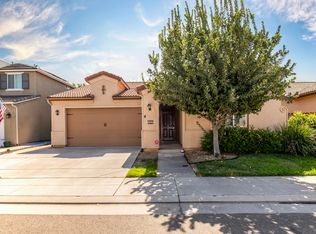 3424 Flint Ave, Clovis, CA 93619
