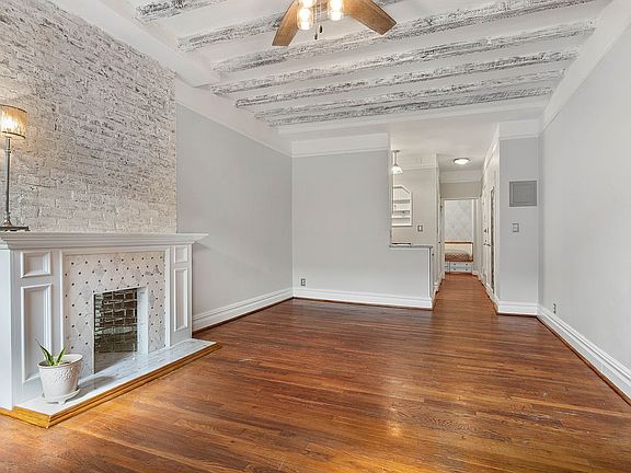 3rd image of 431 W 54th St APT 2C