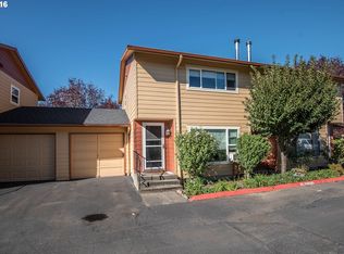 18504 NE Wasco St, Portland, OR 97230