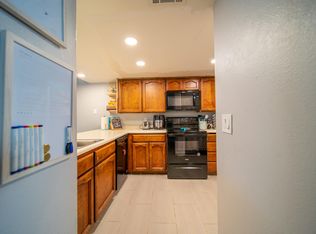 1139 S Pinkham St, Visalia, CA 93292