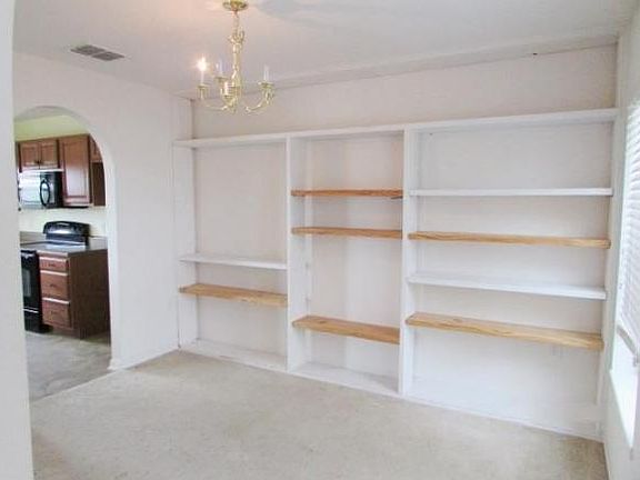 4th image of 3488 N Twain Pt