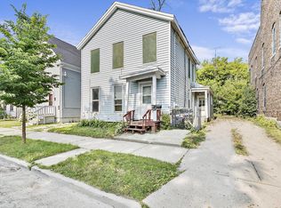 806 Villa St #A, Racine, WI 53403