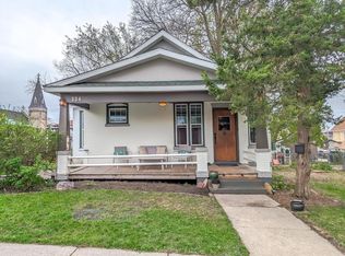 224 W Howard St, Portage, WI 53901