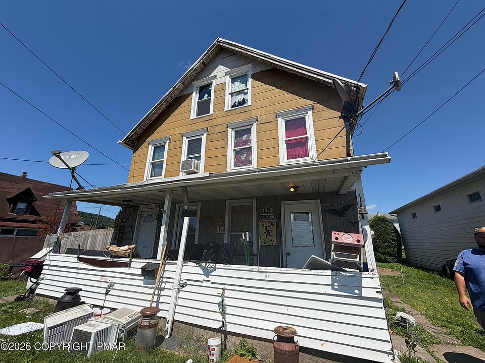 1st image of 1828 Heights Rd #1830