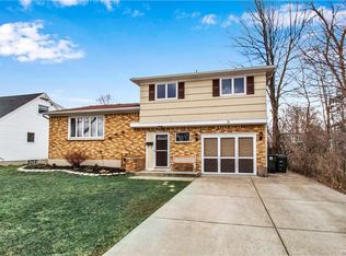 11 Marrano Dr, Depew, NY 14043