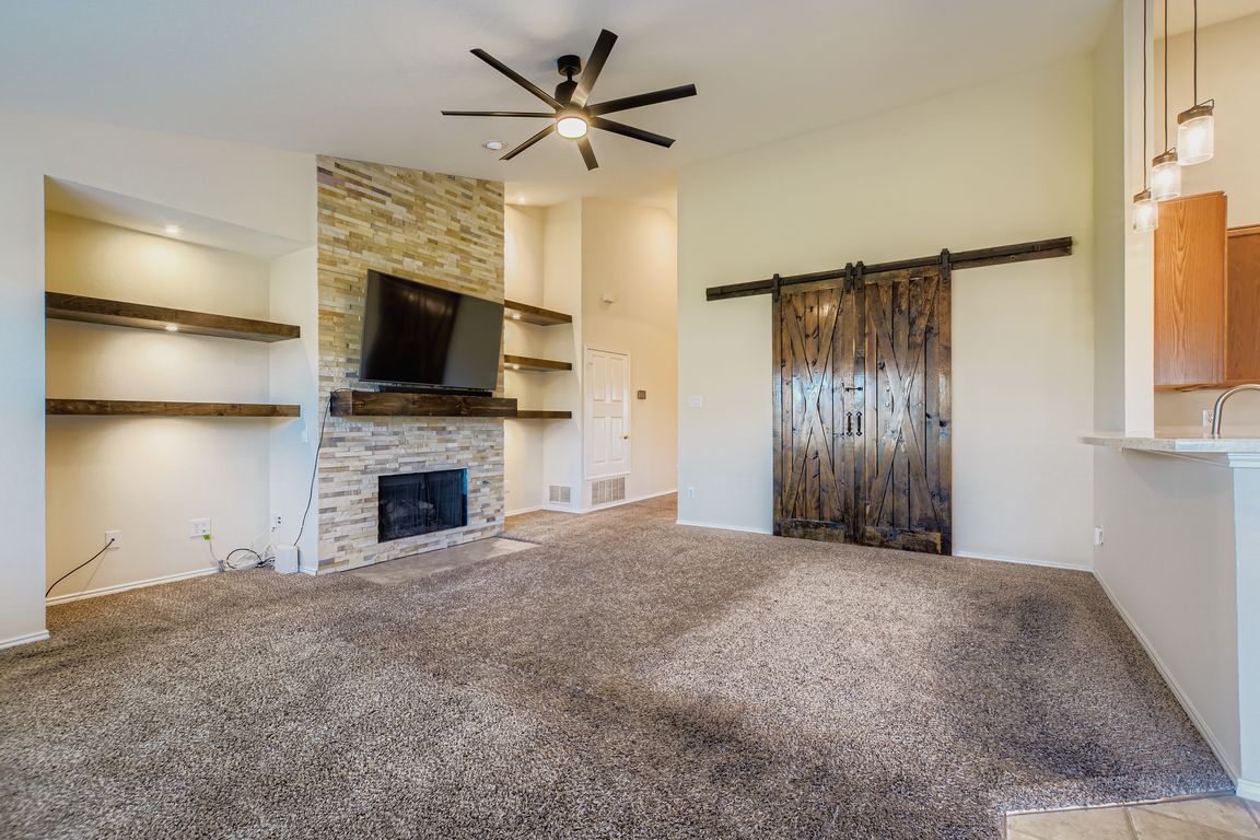 next background image