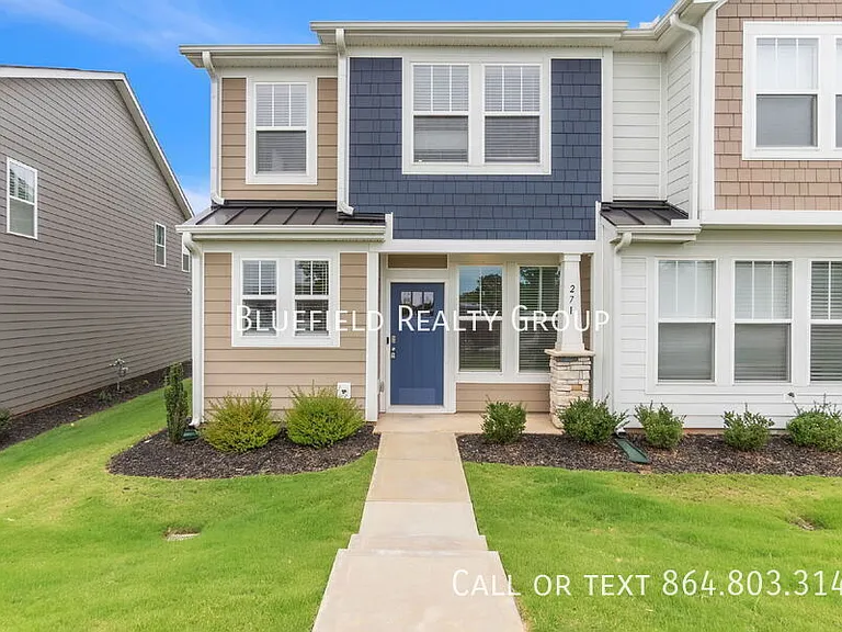 271 Dalmatian Dr — Photo 1