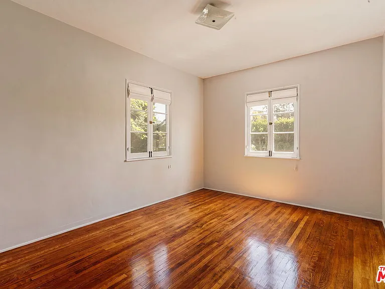 3008 Motor Ave — Photo 25