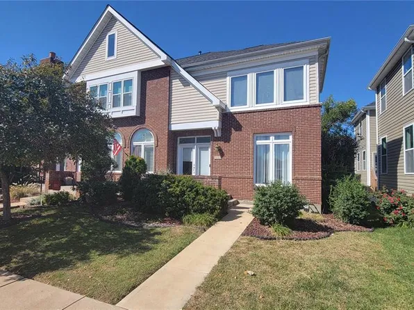7127 Trainor Pl, Saint Louis, MO 63116