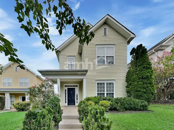 13834 Carleen Way Dr, Charlotte, NC 28213