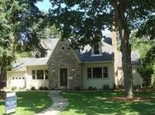 331 Rolfe Rd, Dekalb, IL 60115