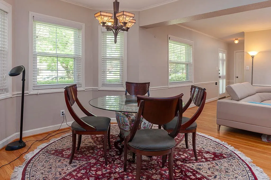 2239 Southgate Blvd — Photo 3