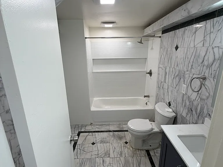 Stichman Ave — Photo 4