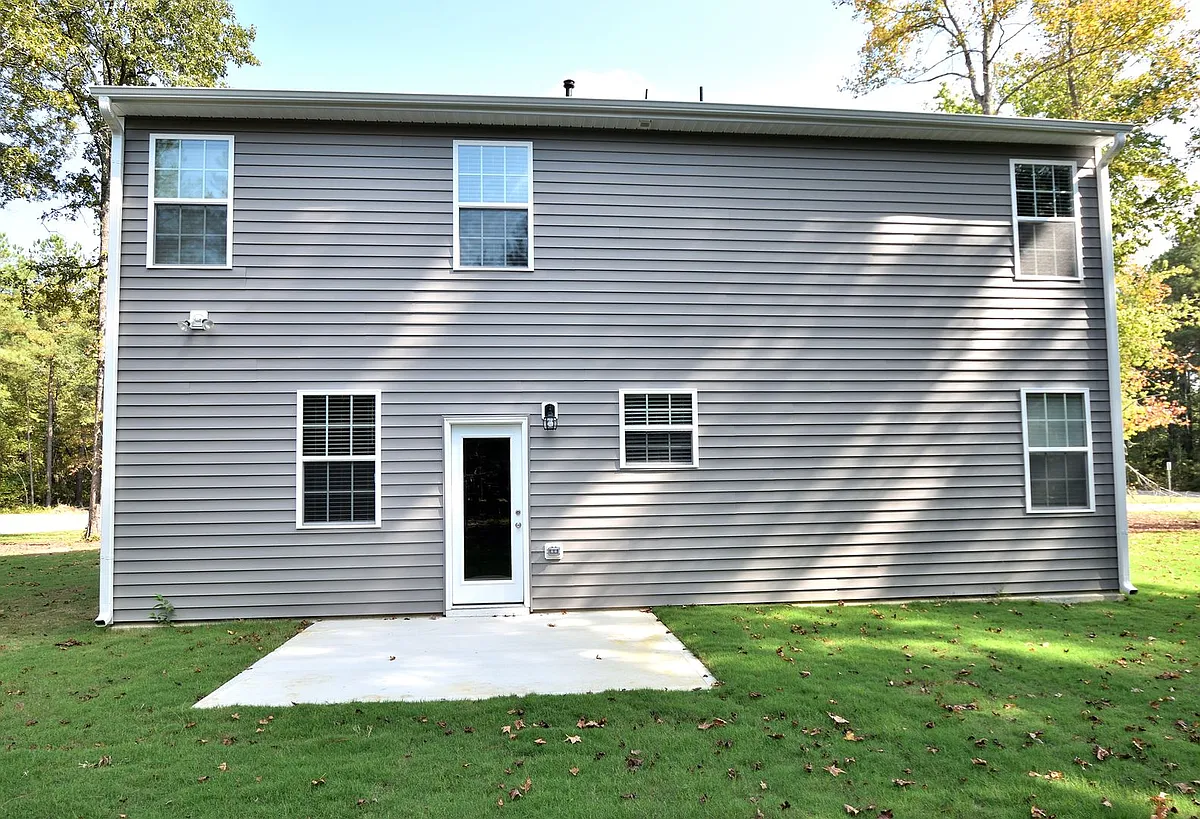 Building Photo - 468 Rosemount
