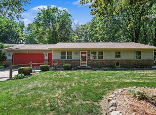 2530 Sierra Dr, Saginaw, MI 48609