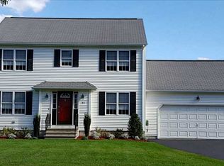 80 Scituate Farms Dr, Cranston, RI 02921