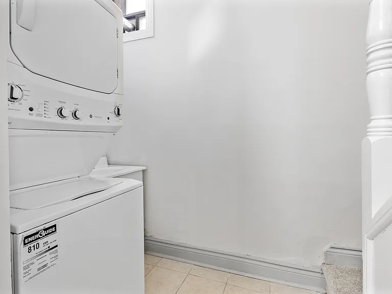 455 Somerset St W #2 — Photo 14