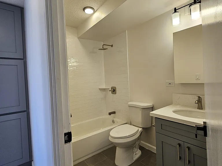 1412 Kewalo St #406 — Photo 19