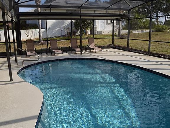 4th image of 2257 E Union Cir