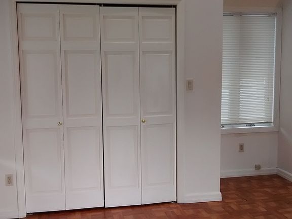 5th image of 126 McKinley St