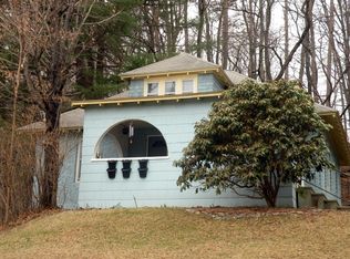 23 Oak St, Johnson City, NY 13790