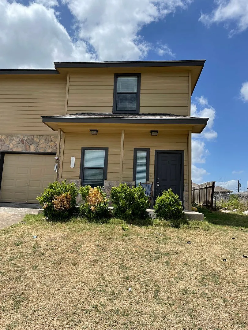 105 Homonu Court — Photo 1