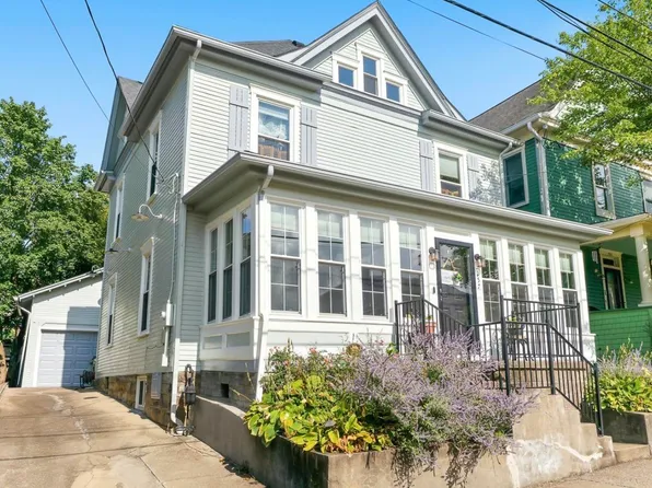 257 Morris St, Morgantown, WV 26501