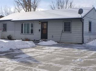 700 S 12th St, Worland, WY 82401