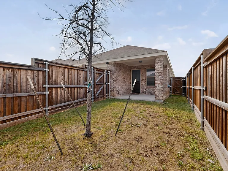 2345 Copal Dr — Photo 11