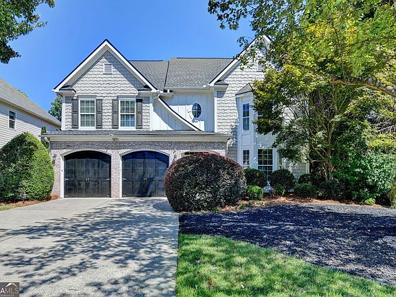 2nd image of 3455 E Gate Dr