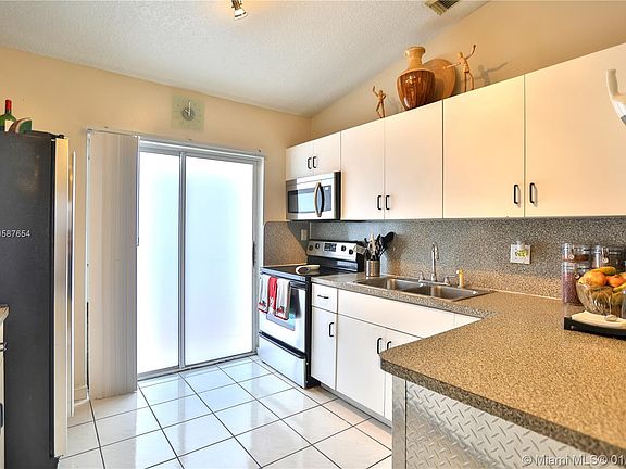 4th image of 7825 W 36st 203 Hialeah #203