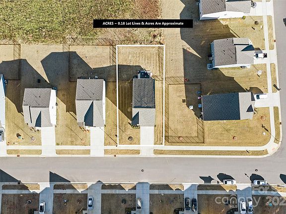 3rd image of 142 Catawba Walk Way
