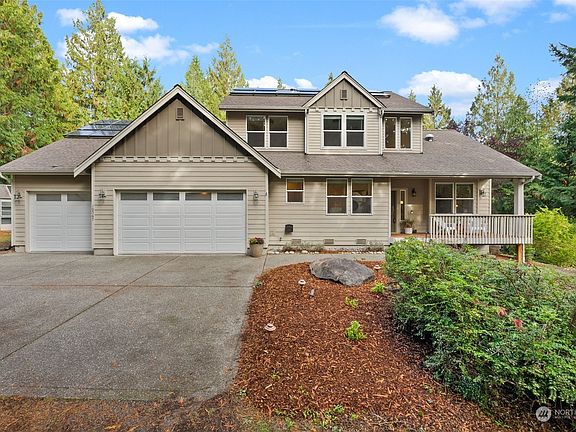 2nd image of 10567 Woodchuck Lane SE