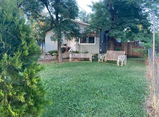 6937 Skyway St, Redding, CA 96002