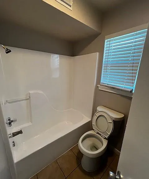 1172 Webberville Rd — Photo 8