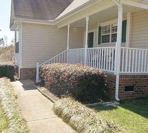 3rd image of 1728 Deerwalk Dr